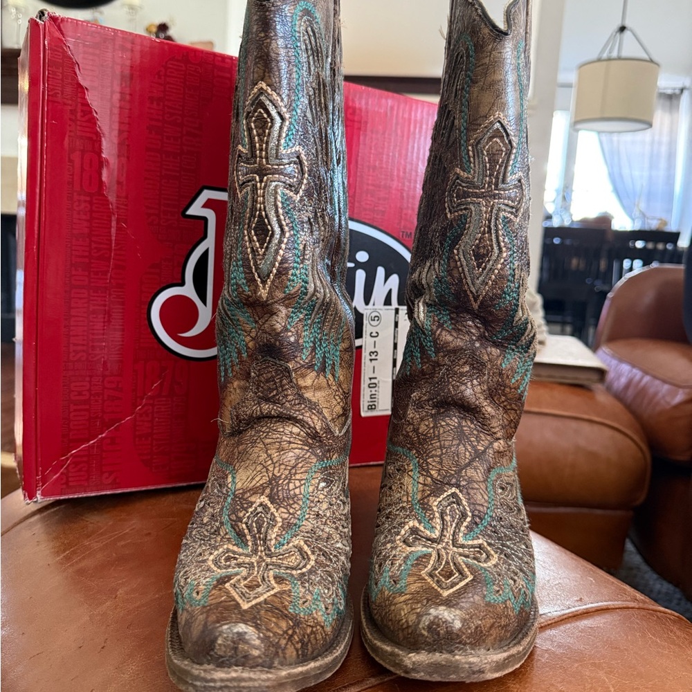 Justin Boots Brown and Teal Ankle Boots